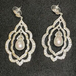 Rhinestone and pearl chandelier earrings